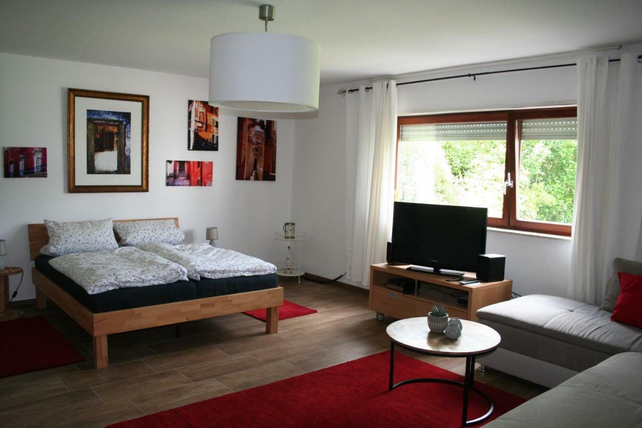 Apartment An der Weinstraße Oberotterbach Exterior foto